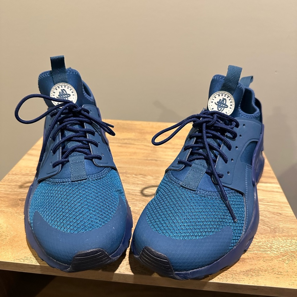 Nike AIR HUARACHE RUN ULTRA BLUE